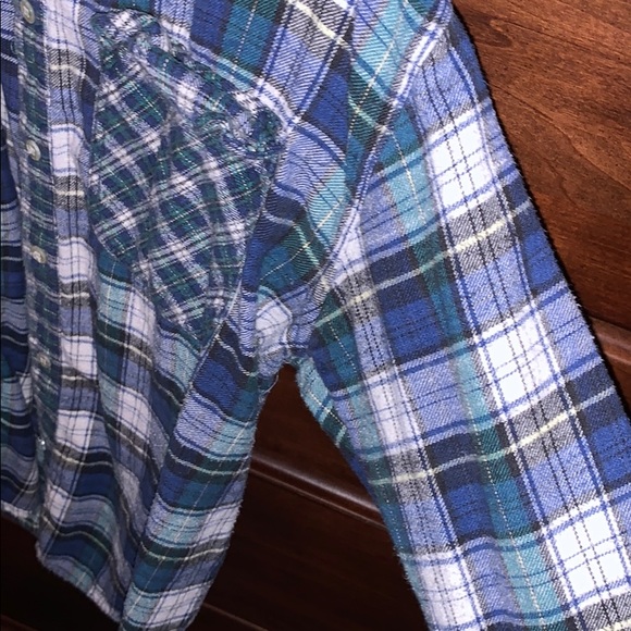 Flannel 💚 - Picture 2 of 2